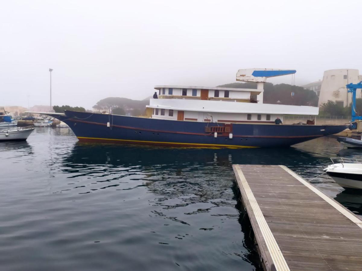 Classic Yacht Yanika Yachting Watersport Ets Villaputzu Dış mekan fotoğraf