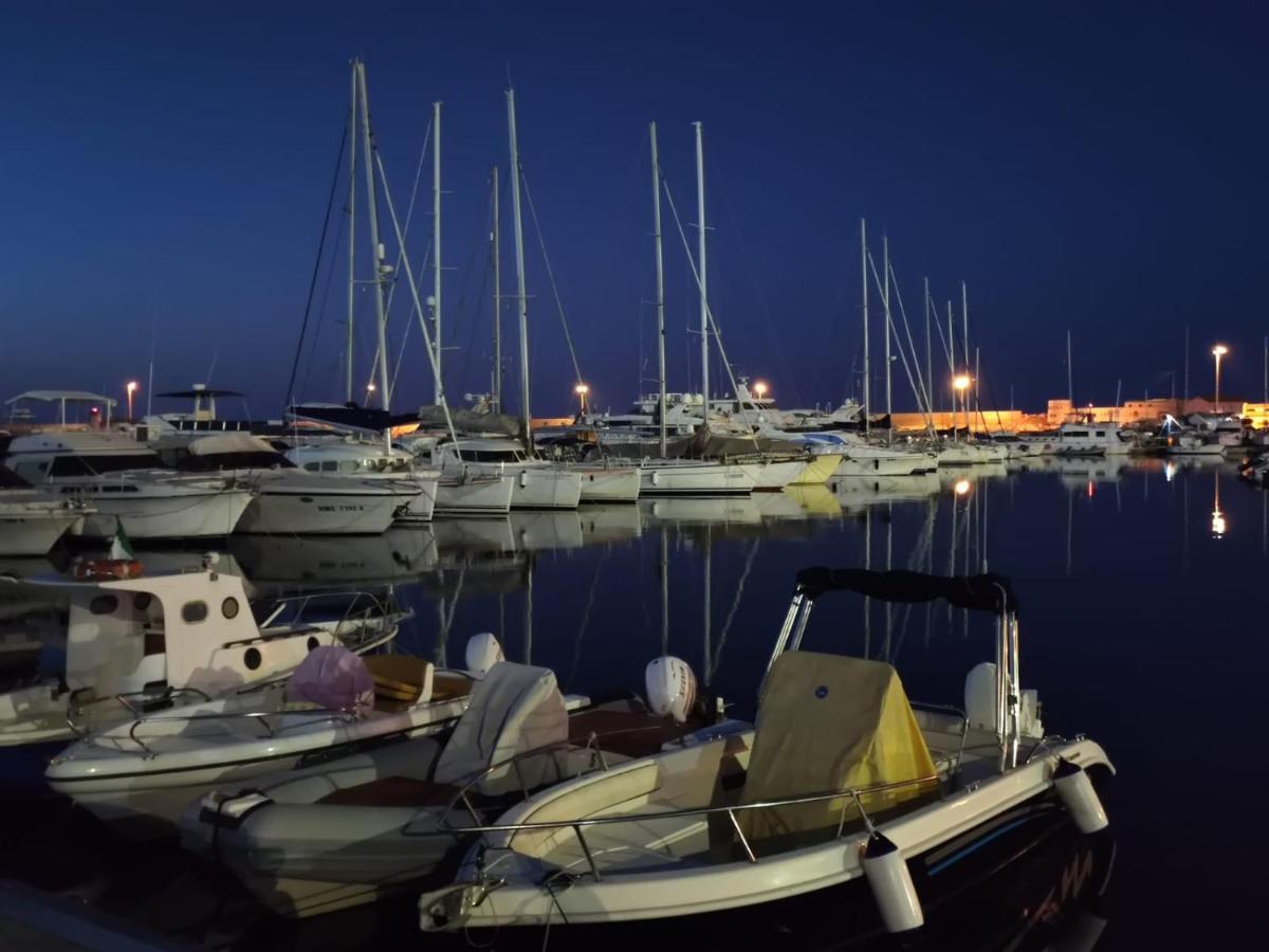Classic Yacht Yanika Yachting Watersport Ets Villaputzu Dış mekan fotoğraf